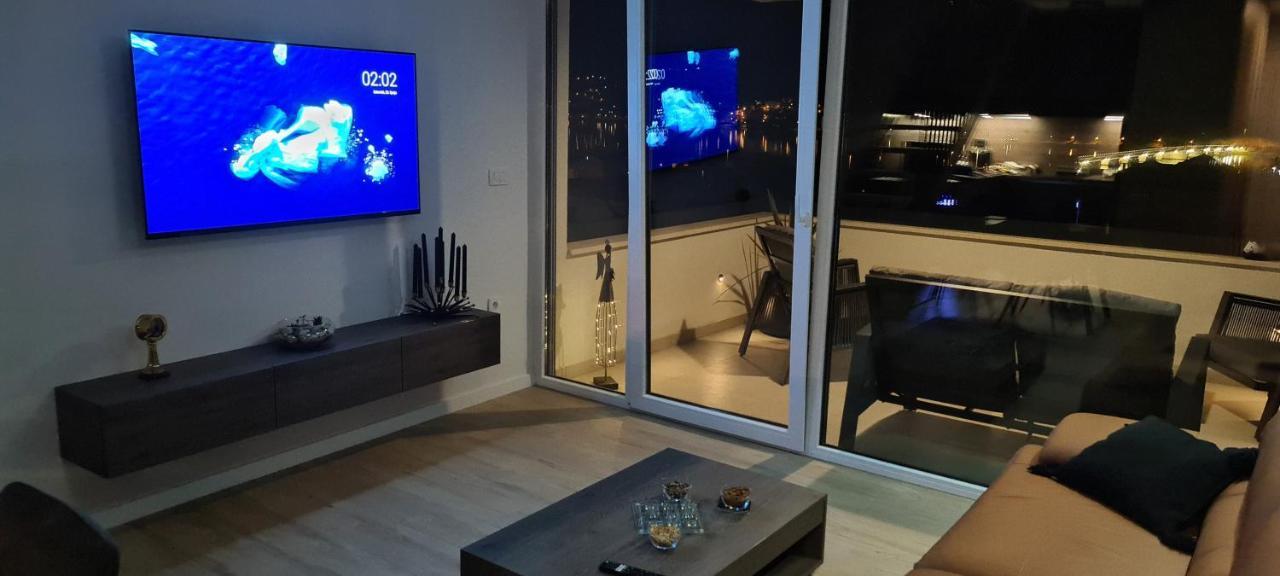 Penthouse Apartman Marcelina In Trogir Kültér fotó